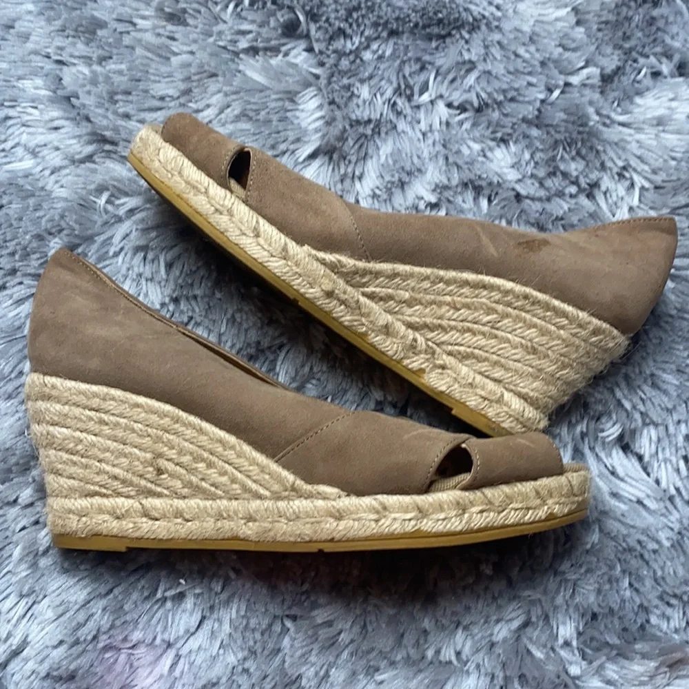 kanna beige suede